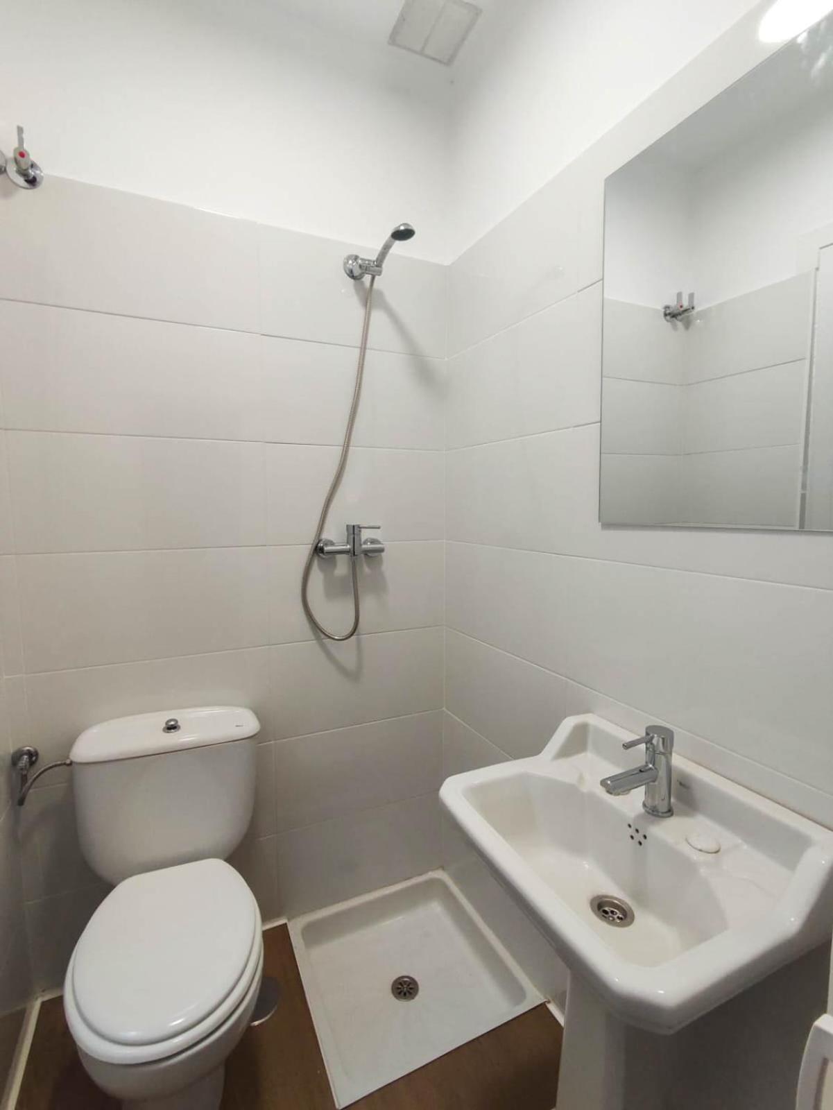 Hostal Airinos De Виго Экстерьер фото