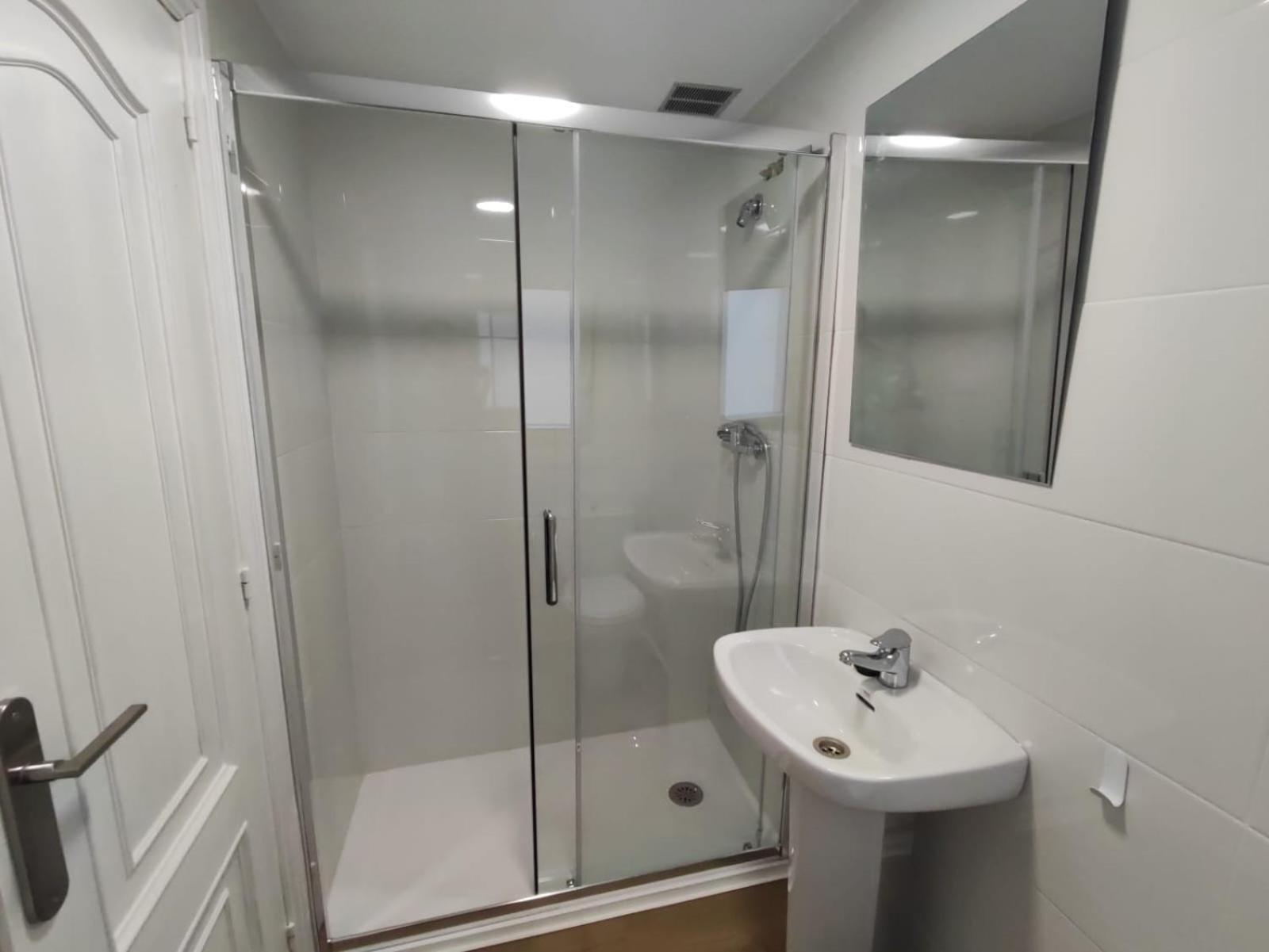 Hostal Airinos De Виго Экстерьер фото
