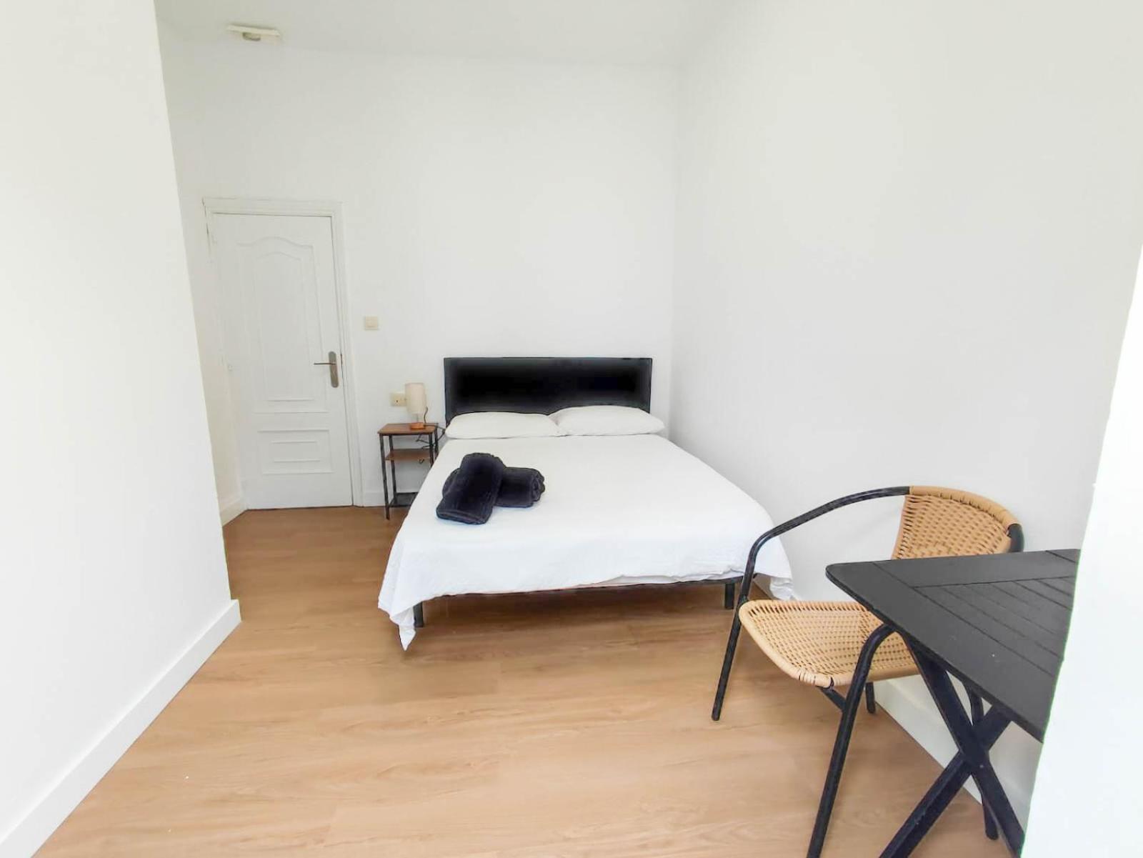 Hostal Airinos De Виго Экстерьер фото