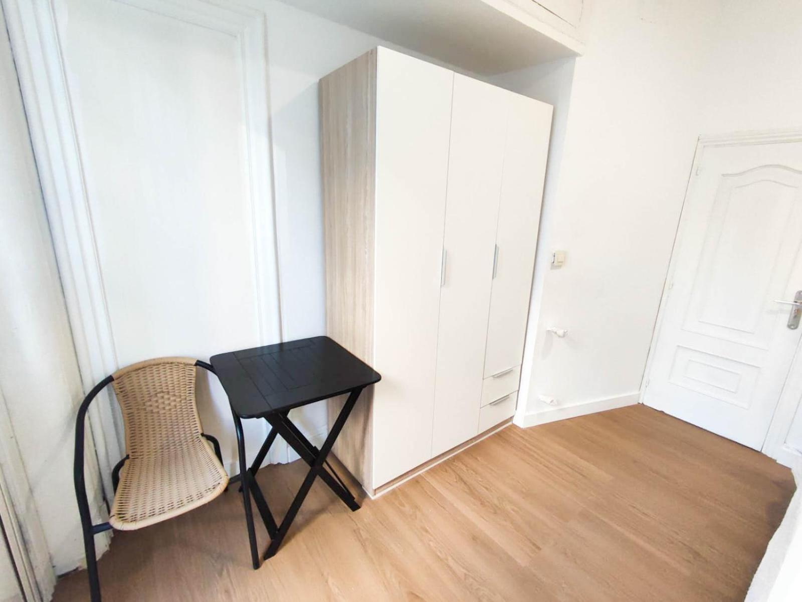 Hostal Airinos De Виго Экстерьер фото